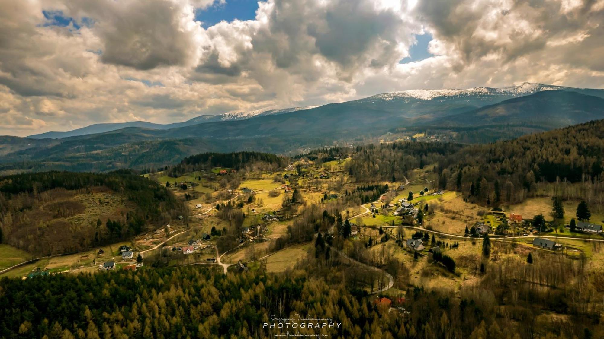 Dom Wita I Malgosi Apartment Zachelmie  ภายนอก รูปภาพ